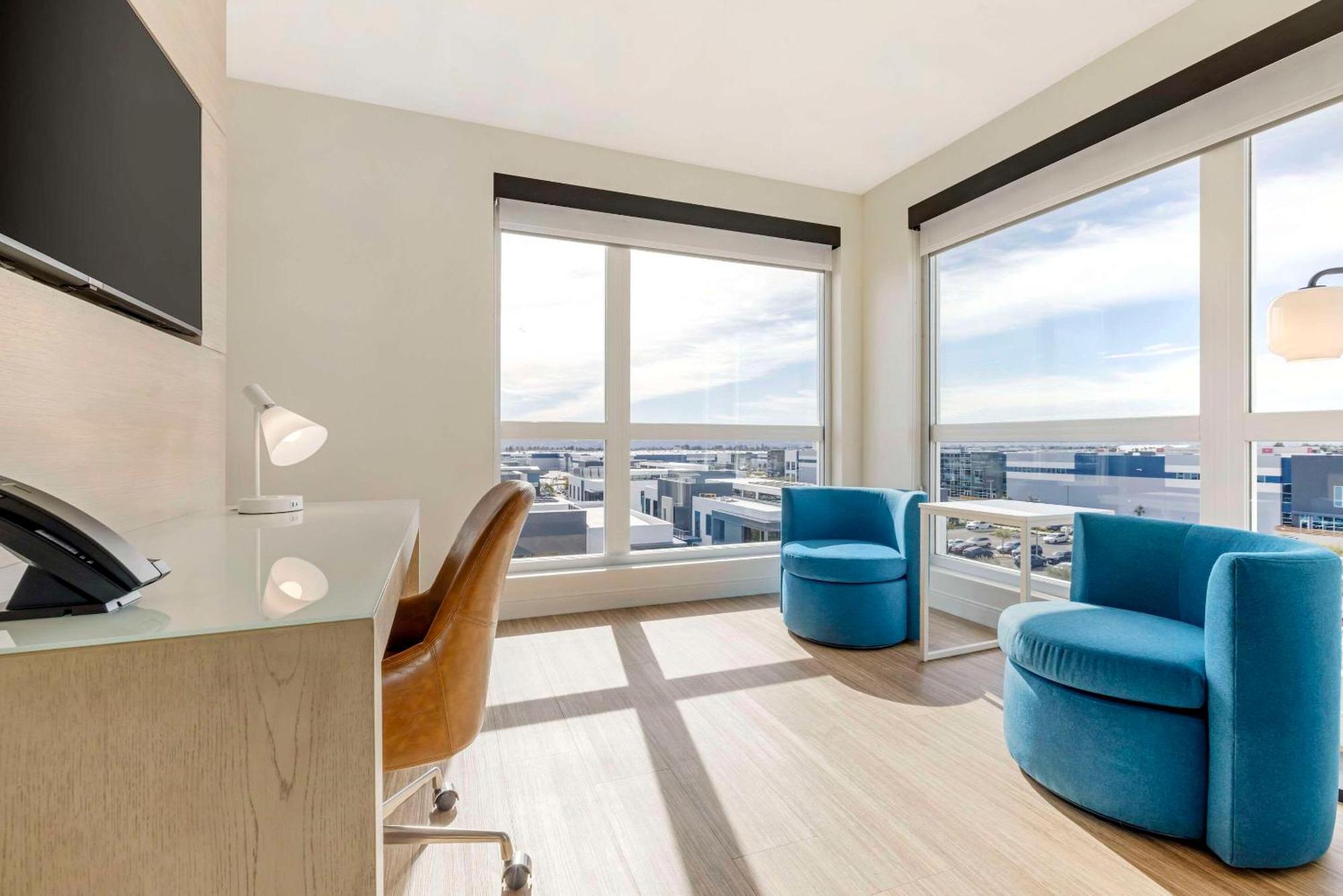 Cambria Hotel Burbank Airport מראה חיצוני תמונה