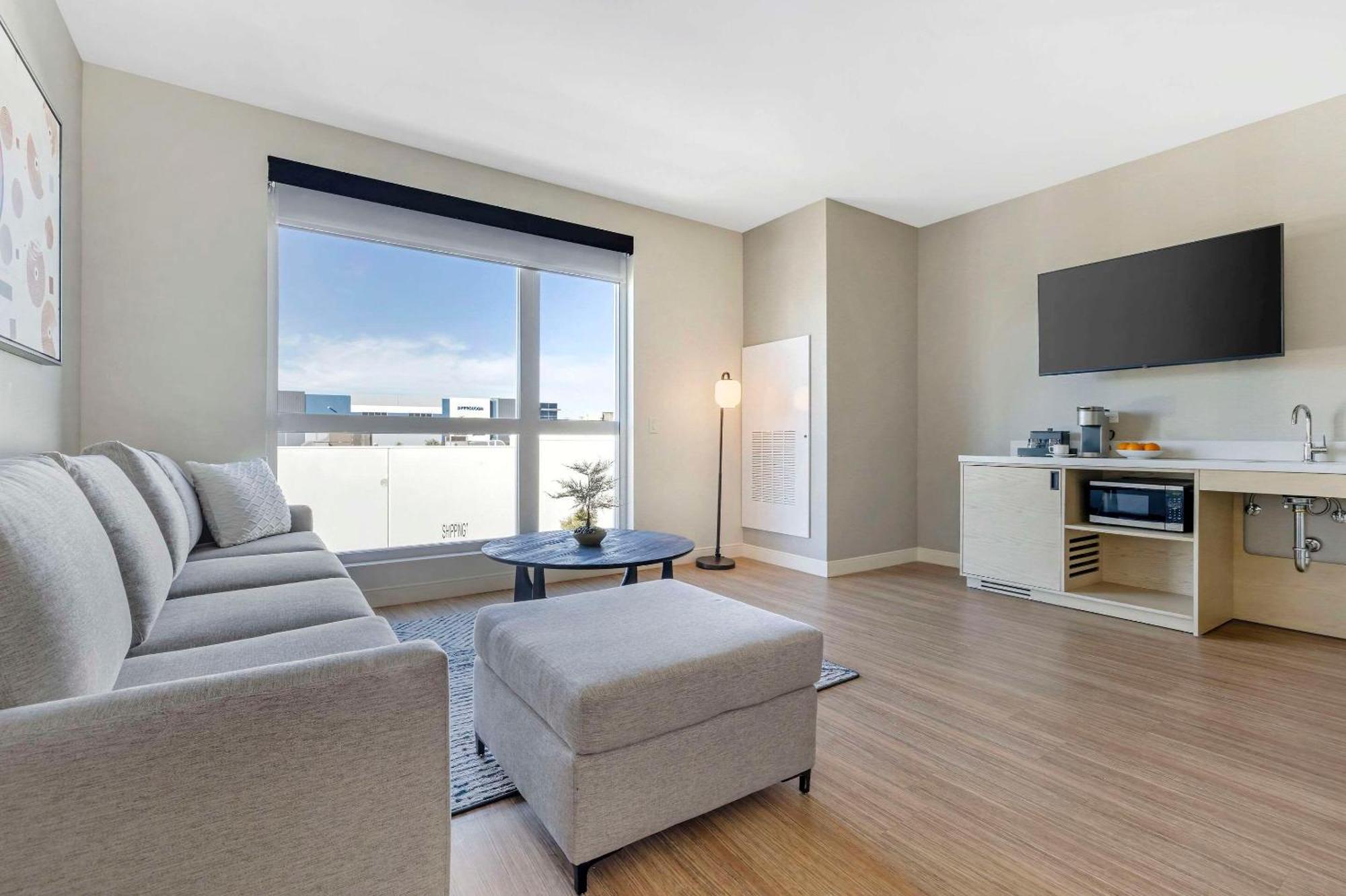 Cambria Hotel Burbank Airport מראה חיצוני תמונה