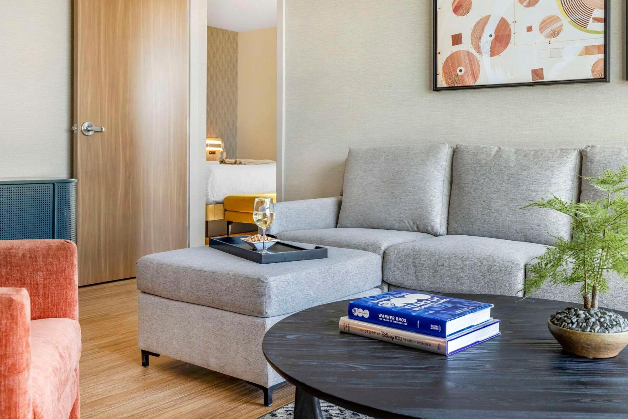 Cambria Hotel Burbank Airport מראה חיצוני תמונה