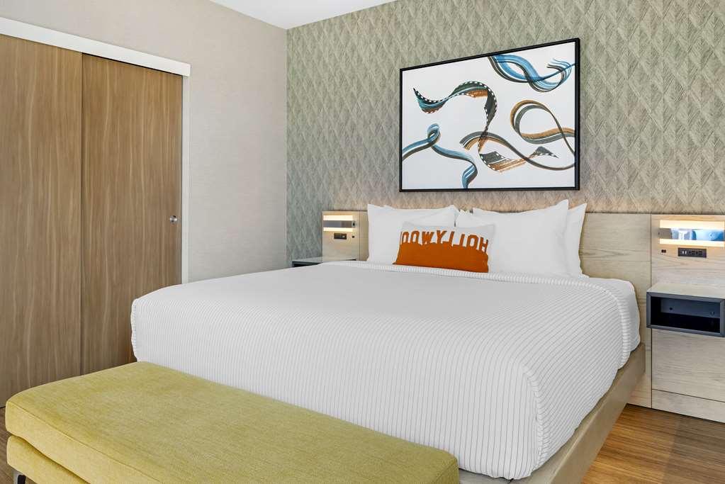 Cambria Hotel Burbank Airport חדר תמונה