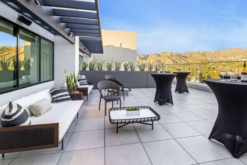 Cambria Hotel Burbank Airport מתקנים תמונה